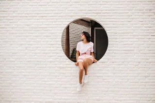 Airy Arches for Effortless Chic