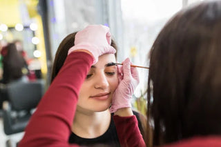 Brow Pencil Techniques That Add Subtle Dimension and Keep Your Arches Soft, Airy, and Natural