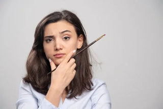 What to Know About Smudge-Free Brow Makeup