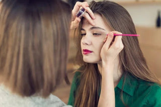 How to Use Makeup to Enhance Brow Symmetry