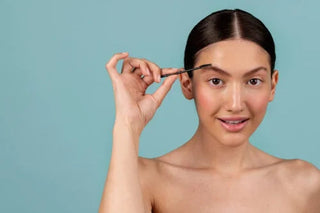 What Makes Brow Gel Suitable for Natural-Looking Brows