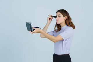 How to Choose Brow and Eye Products for Travel Makeup Bags