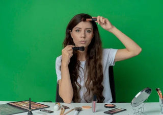 What Features Matter Most in Brow Makeup Products