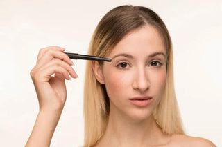 How to Choose the Right Brow Pencil for Blondes