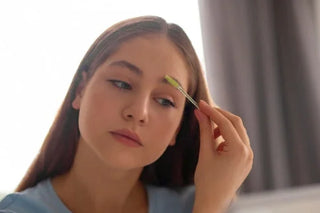 The Benefits of Switching to Chellas Vegan Brow Gel for Sensitive Skin