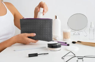 How to Build a Clean, Minimalist Makeup Kit for Everyday Use