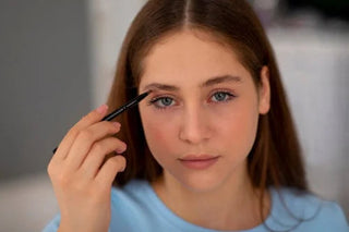 5 Eyebrow Trends to Help Find the Best Shape, Color, Style for You in 2026