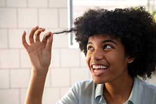 How to Groom Your Curly Eyebrows to Achieve Defined and Perfect Shape