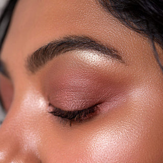 mini chella + velabeauty blushing rose eyeshadow palette